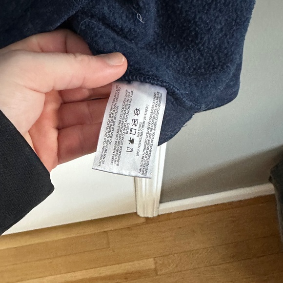 Eddie Bauer radiator fleece quarter zip pull over in blue size large (123) - Picture 6 of 7